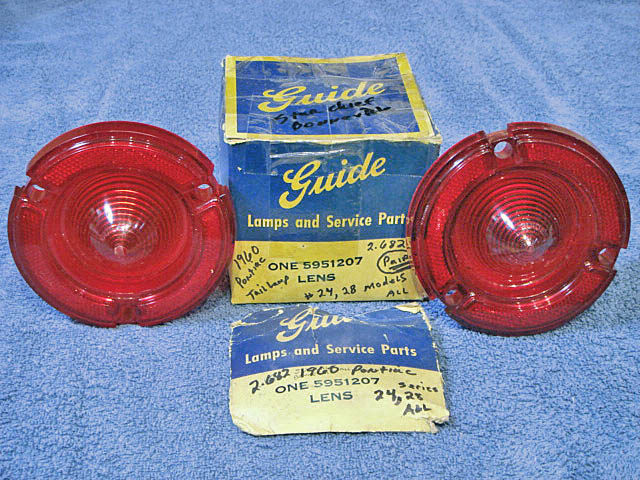 **PAIR** STOP & TAIL LAMP LENSES 1960 PONTIAC OE# 5951207 BONNEVILLE STAR CHIEF 