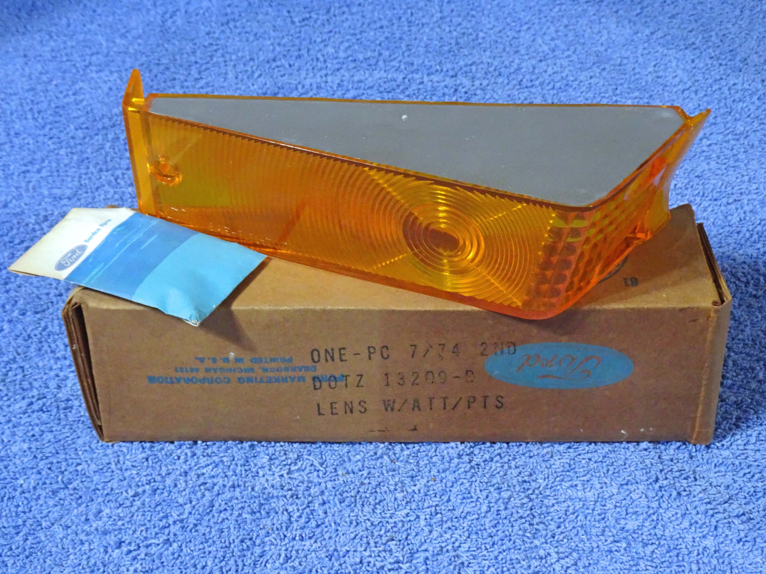 1970 1971 1972 Ford Truck Amber Park Light Lamp Lens NOS