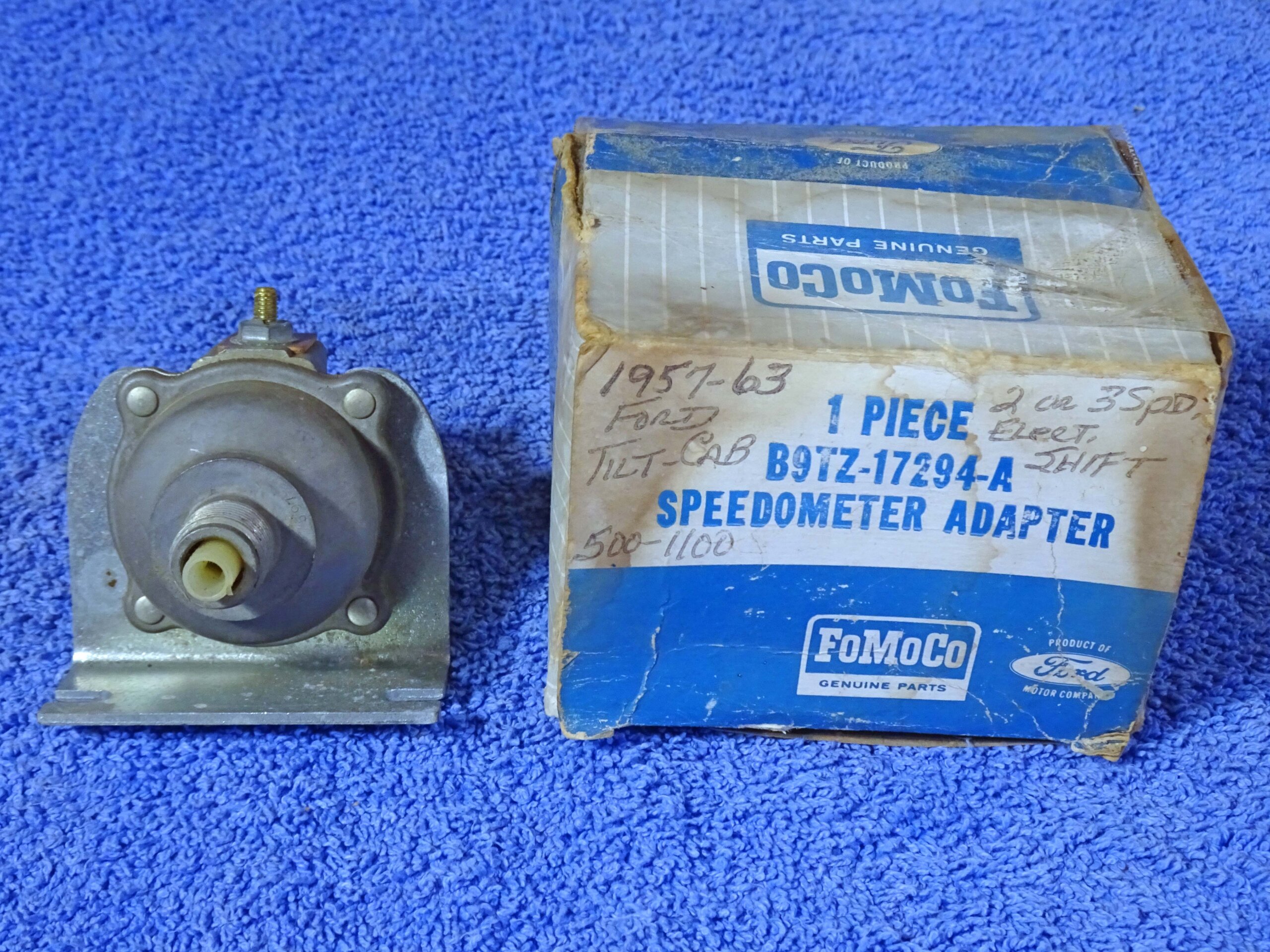 1957 1958 1959 1960 1961 1962 1963 Ford Truck Tilt-Cab 500-1100 Electric Shift Speedometer Adapter NOS