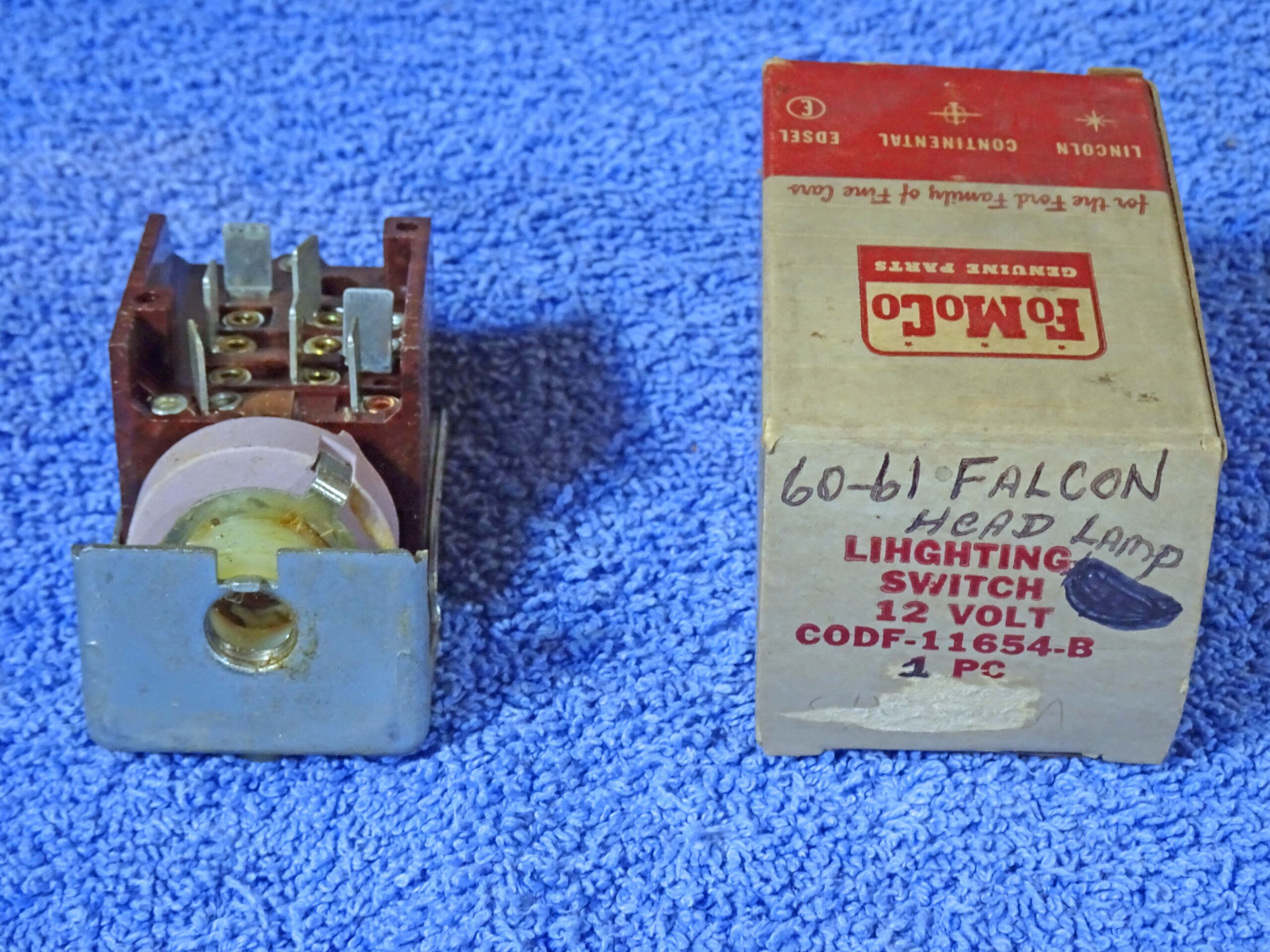 1960 1961 Ford Falcon Mercury Comet FoMoCo Headlamp Switch NOS