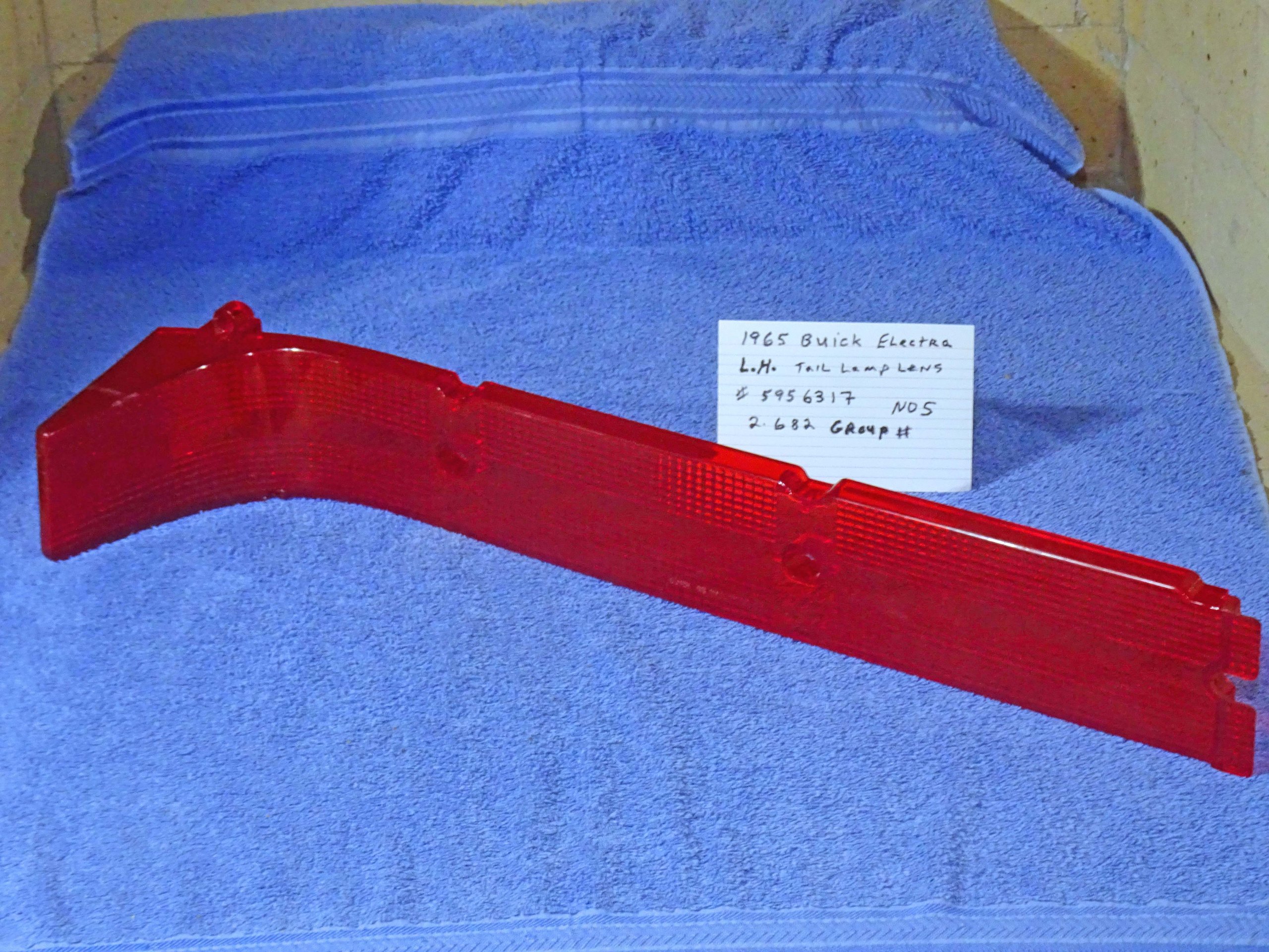 1965 Buick Electra Electra Custom Tail Light Lamp Lens NOS