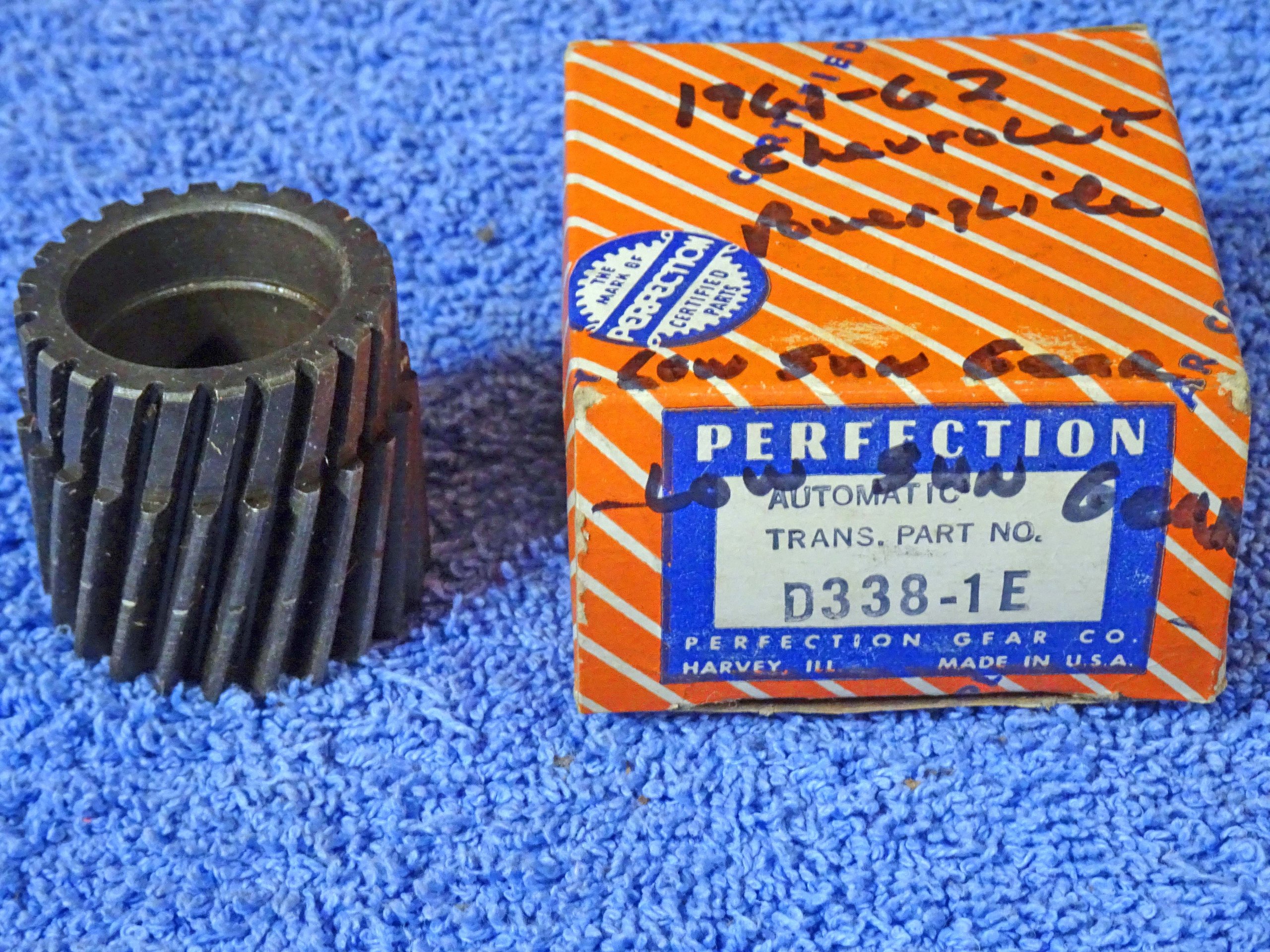 1961 1962 Chevy Powerglide Transmission Low Sun Gear NOS NORS
