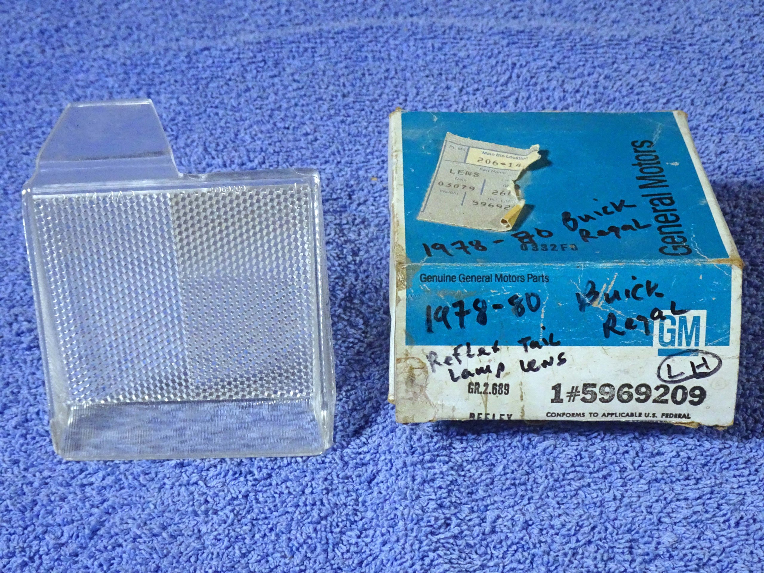 1978 1979 1980 Buick Regal Inner Reflex Tail Lamp Lens NOS