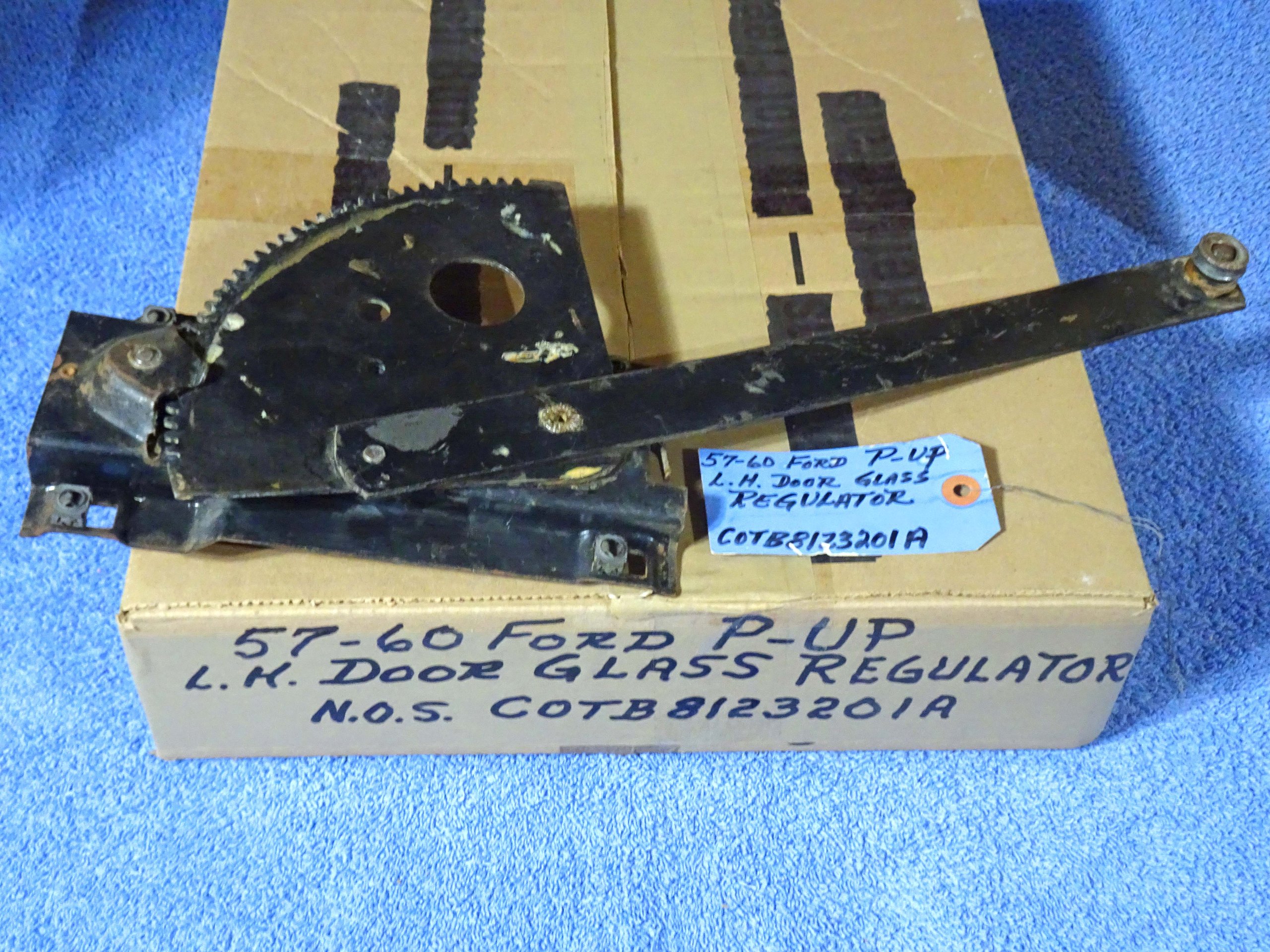 1957 1958 1959 1960 Ford Truck Pickup Door Glass Window Regulator NOS