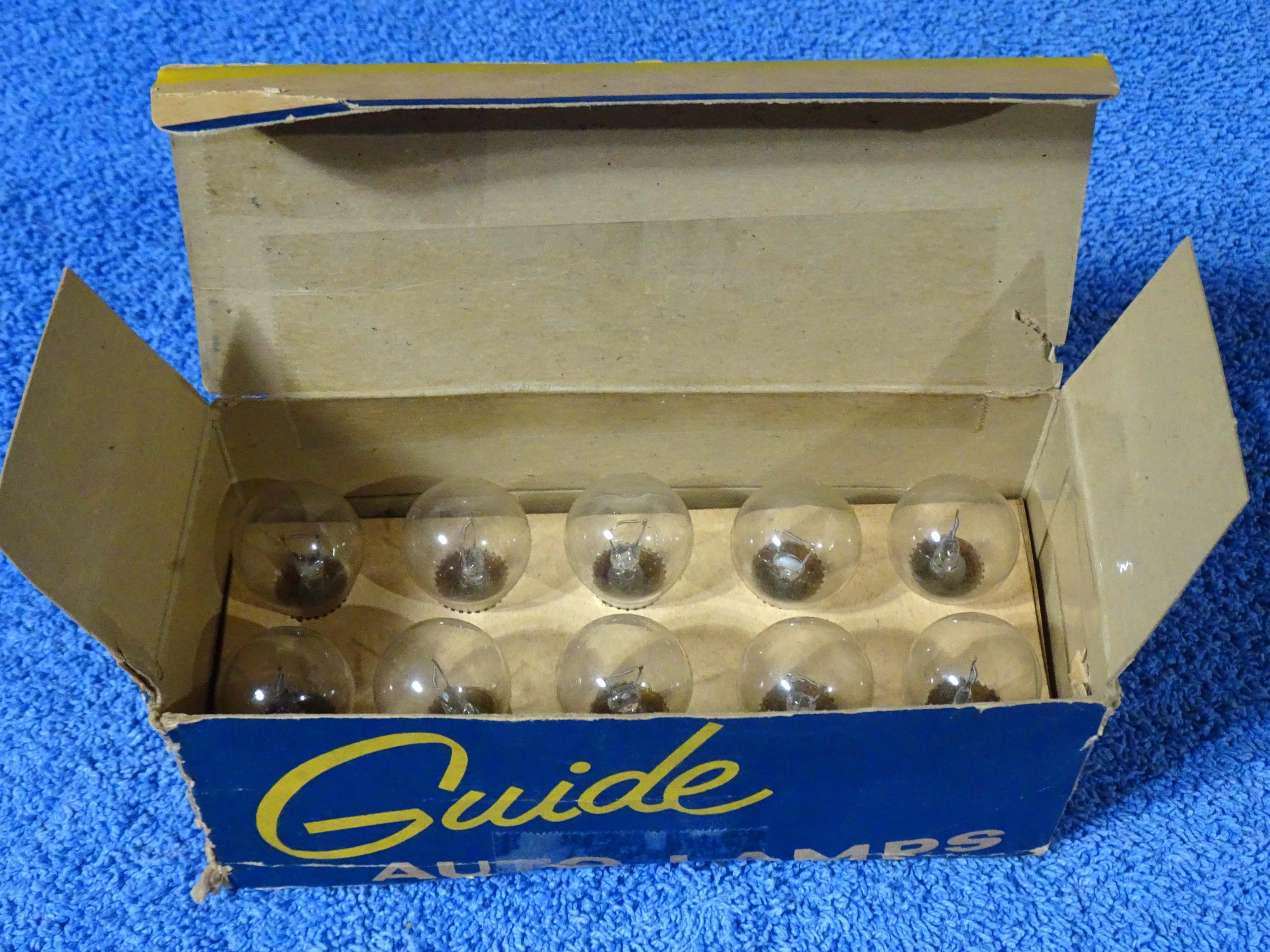GE General Electric 6 Volt 21 CP Glass Hand Lantern Light Lamp Bulbs NOS